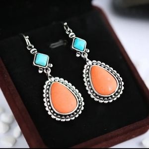 Vintage Design Earring Bohemian Style Old Silver Long Dangle Fashion Earrings.